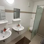 Nocleg ze śniadaniem Botenwirt - Self Check In Spital Am Pyhrn