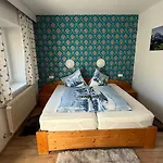 Nocleg ze śniadaniem Botenwirt - Self Check In 3*