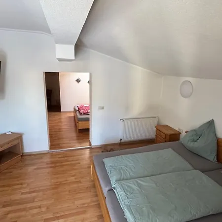 Botenwirt - Self Check In 3*