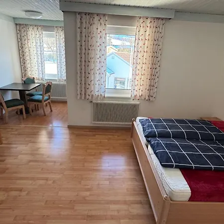 Botenwirt - Self Check In Bed & Breakfast