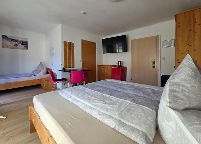 Botenwirt - Self Check In Bed & Breakfast