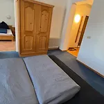 Oda ve Kahvaltı Botenwirt - Self Check In 3*